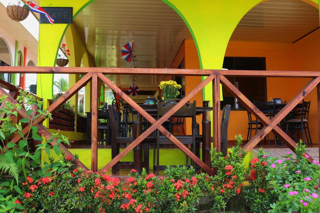 Hotel Las Flores Fortuna La Fortuna Exterior foto