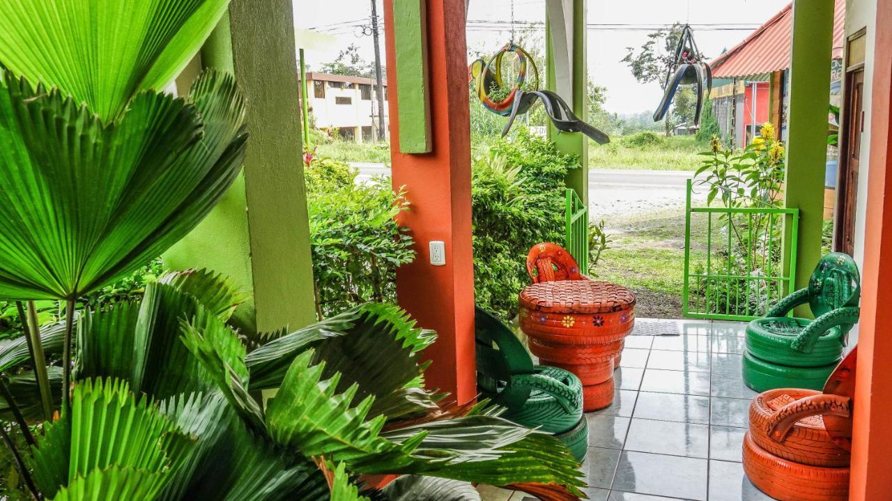 Hotel Las Flores Fortuna La Fortuna Exterior foto